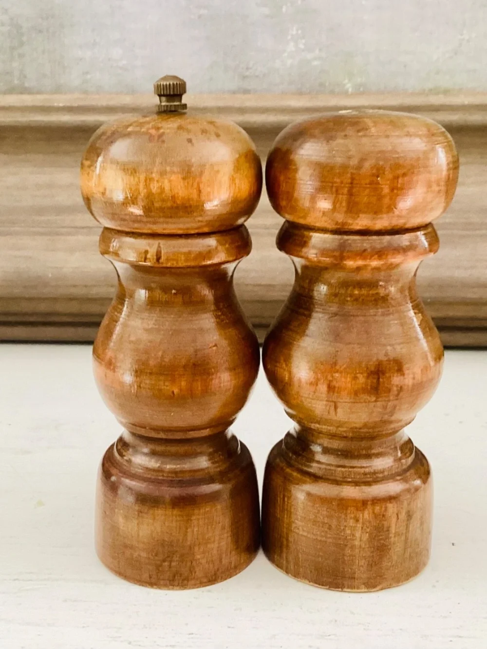 Vintage Turned Wood Salt Shaker & Pepper Mill MCM Rustic Cottagecore 5” Tall